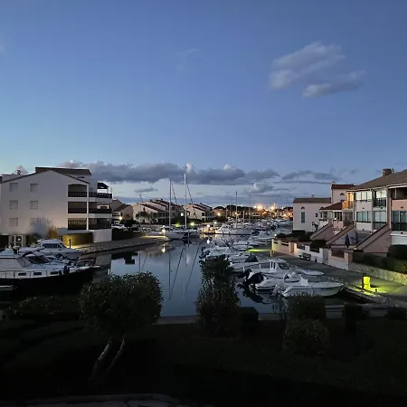 Hispaniola, Avec Vue Sur La Marina Et Parking Prive Saint-Cyprien (Pyrenees-Orientales)