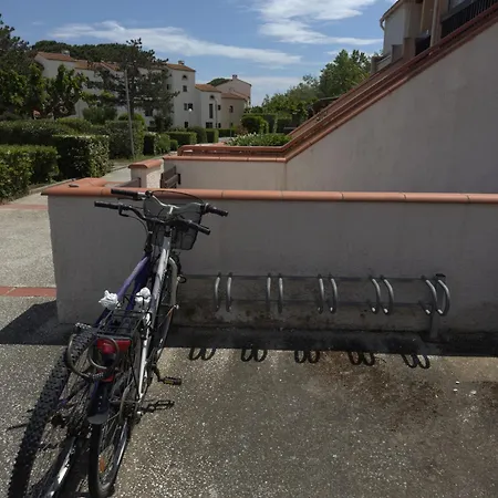 Apartment Hispaniola, Avec Vue Sur La Marina Et Parking Prive *