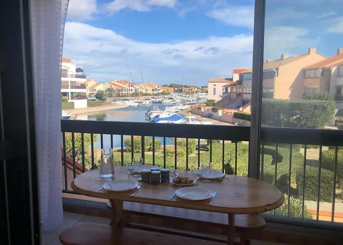 Hispaniola, Avec Vue Sur La Marina Et Parking Prive Daire *